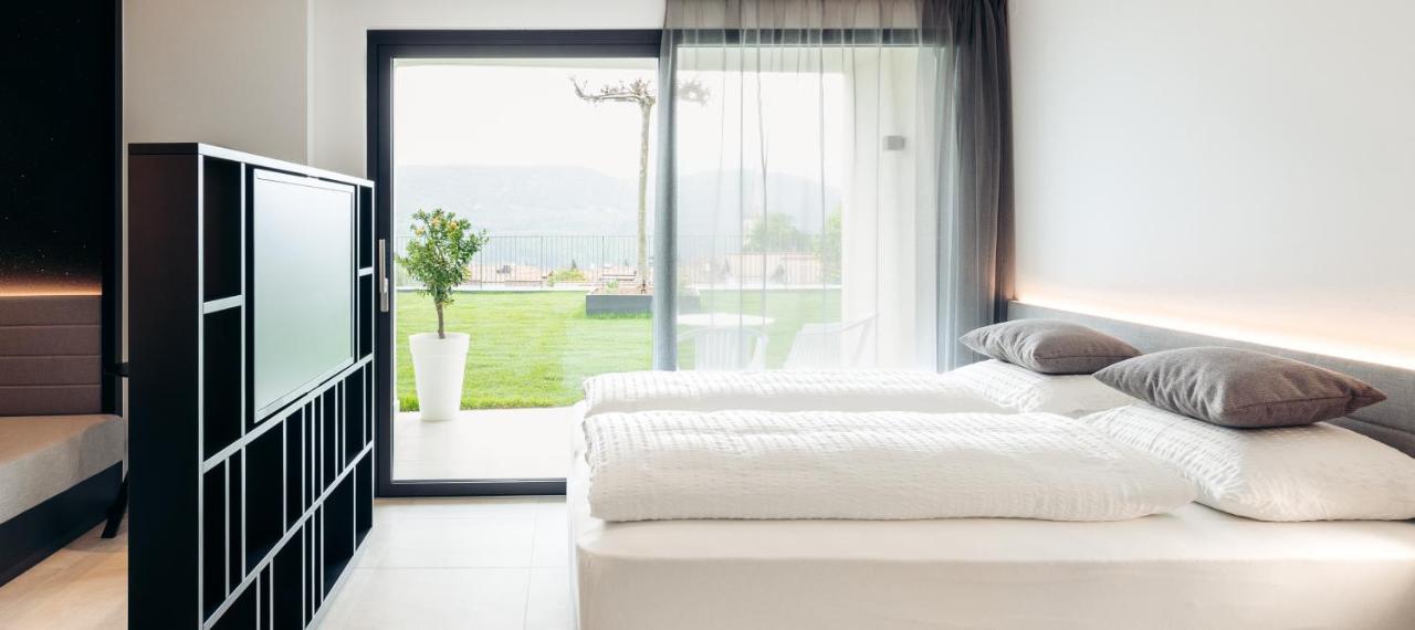 Villa Weingarten Caldaro Esterno foto