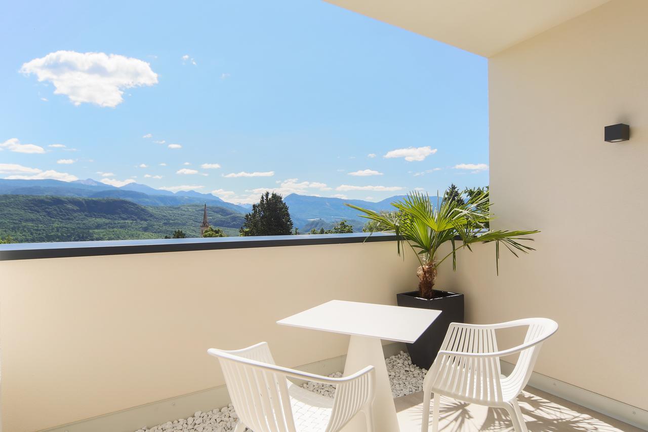 Villa Weingarten Caldaro Esterno foto